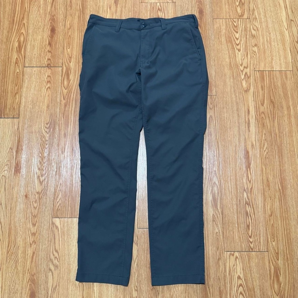 Bluffworks Men's Ascender Pants 34x32 Gray Travel Stretch Performance Preppy